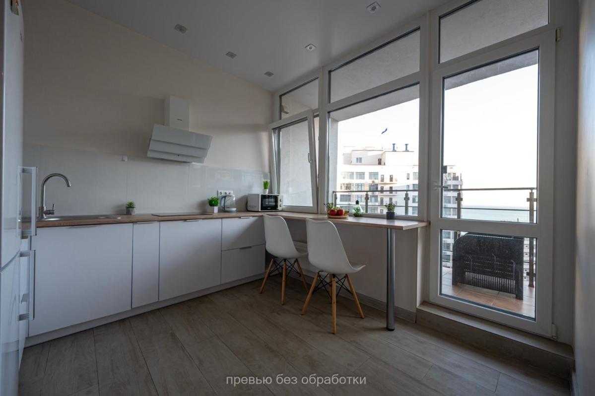 Новейшая Квартира Возле Моря Odesa Exterior foto